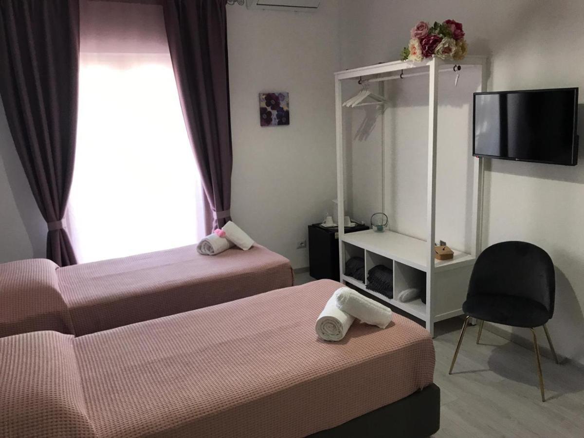 B&B Le Stanze Al Centro Agrigento Bagian luar foto