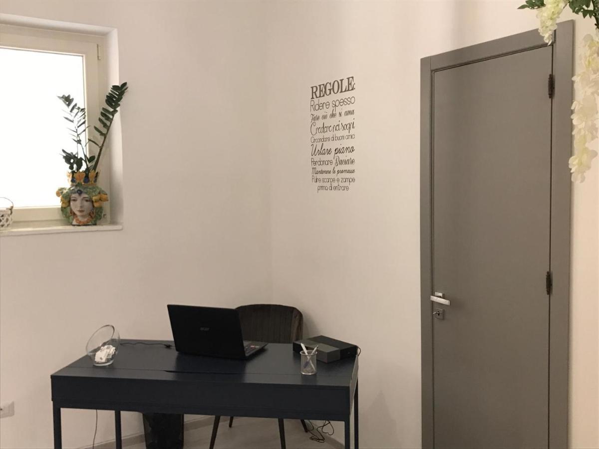 B&B Le Stanze Al Centro Agrigento Bagian luar foto